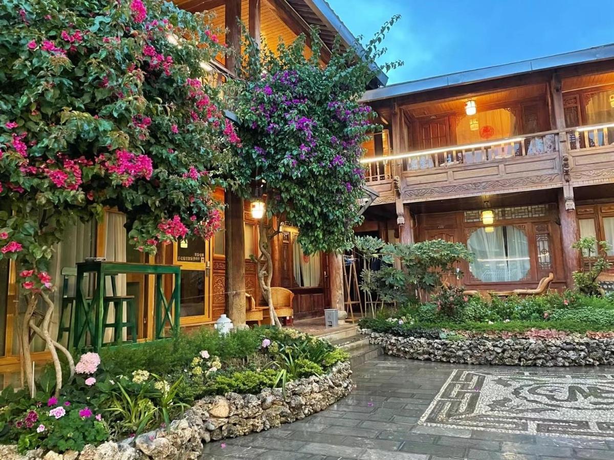 Lijiang Rongyi Homestay Exteriör bild