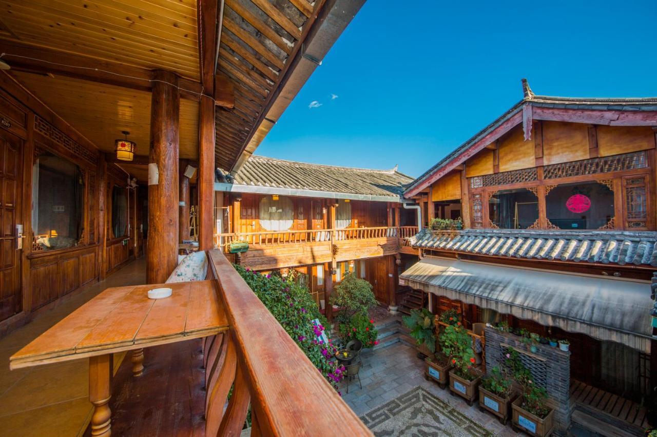 Lijiang Rongyi Homestay Exteriör bild